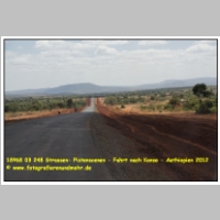 18968 03 248 Strassen- Pistenscenen - Fahrt nach Konso - Aethiopien 2012.JPG
